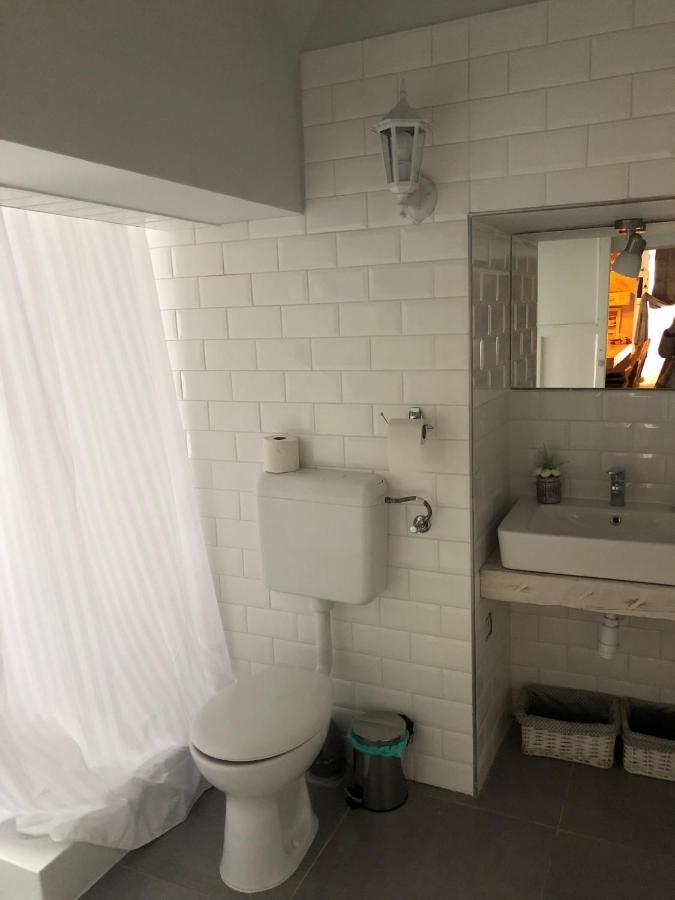 Godot Apartman Мисколк Екстериор снимка